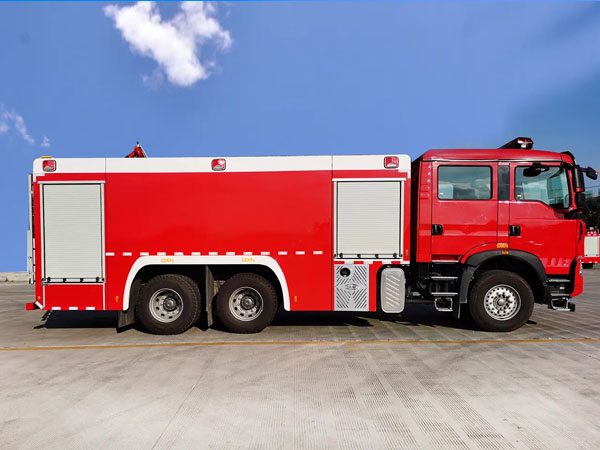消防車